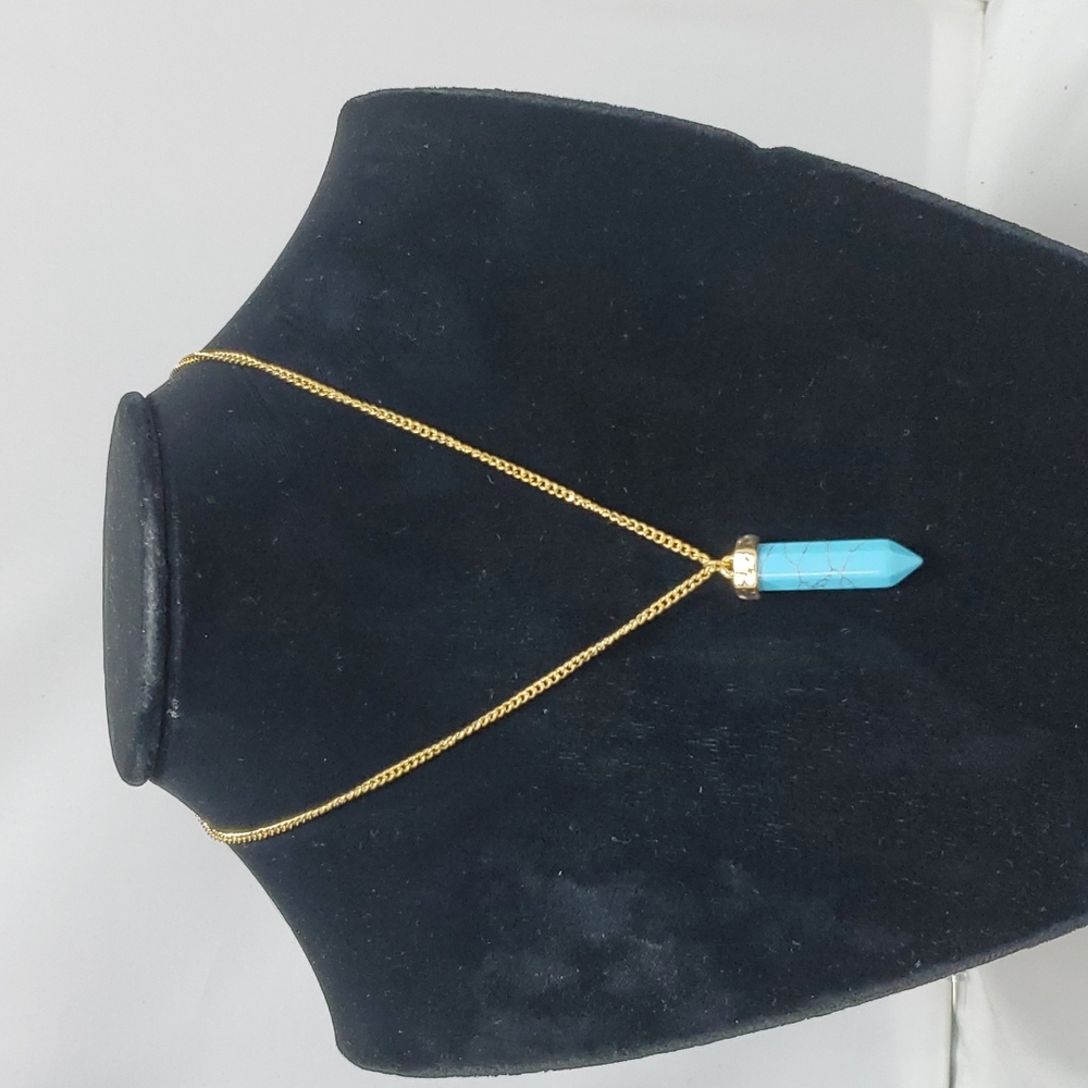 Turquoise stone gold chain necklace